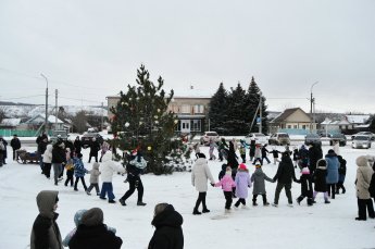 Новогоднее гулянье