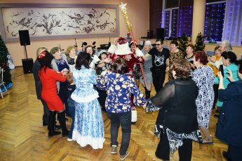В Новогодних ритмах